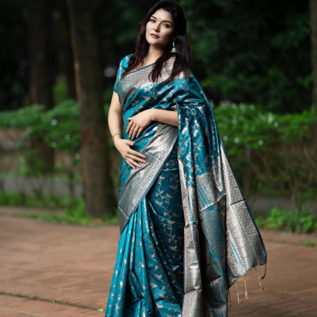 (code-205) প্রিমিয়াম কাতান শাড়ি