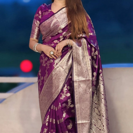 203 প্রিমিয়াম কাতান শাড়ি