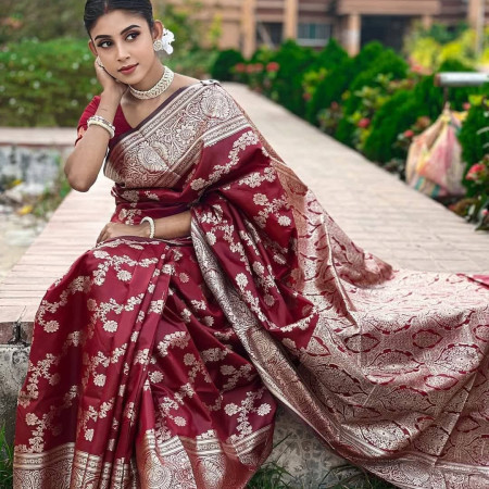 202 প্রিমিয়াম কাতান শাড়ি